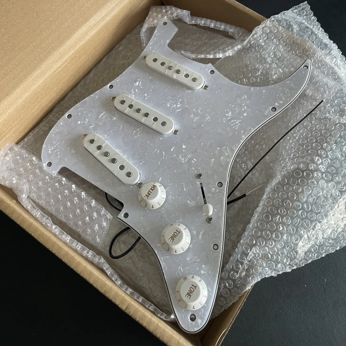 Pickguard front